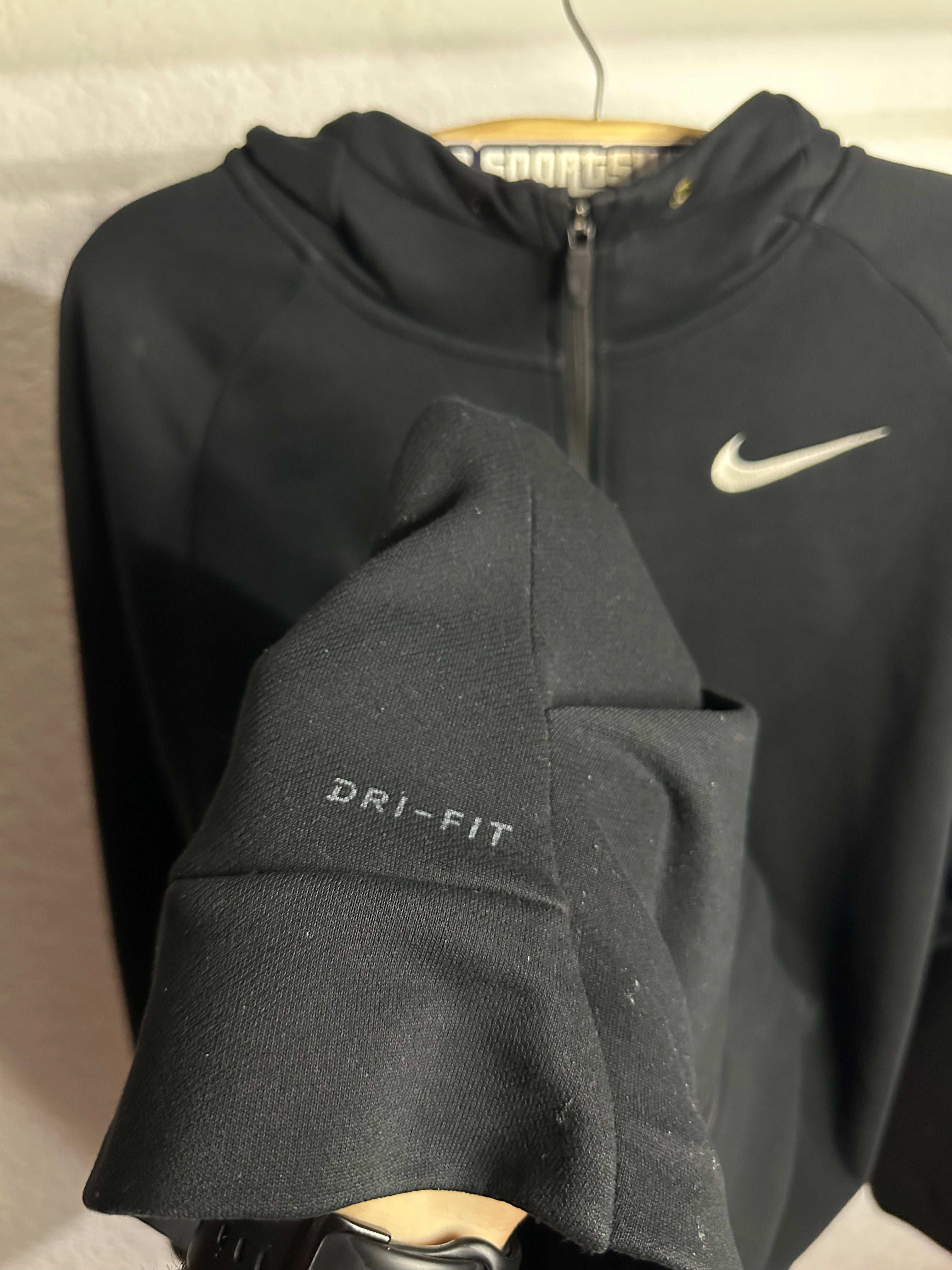 Conjunto deportivo Nike Dri-fit (M)