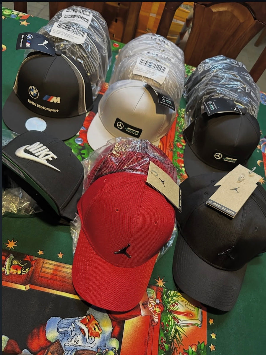 Gorras y más