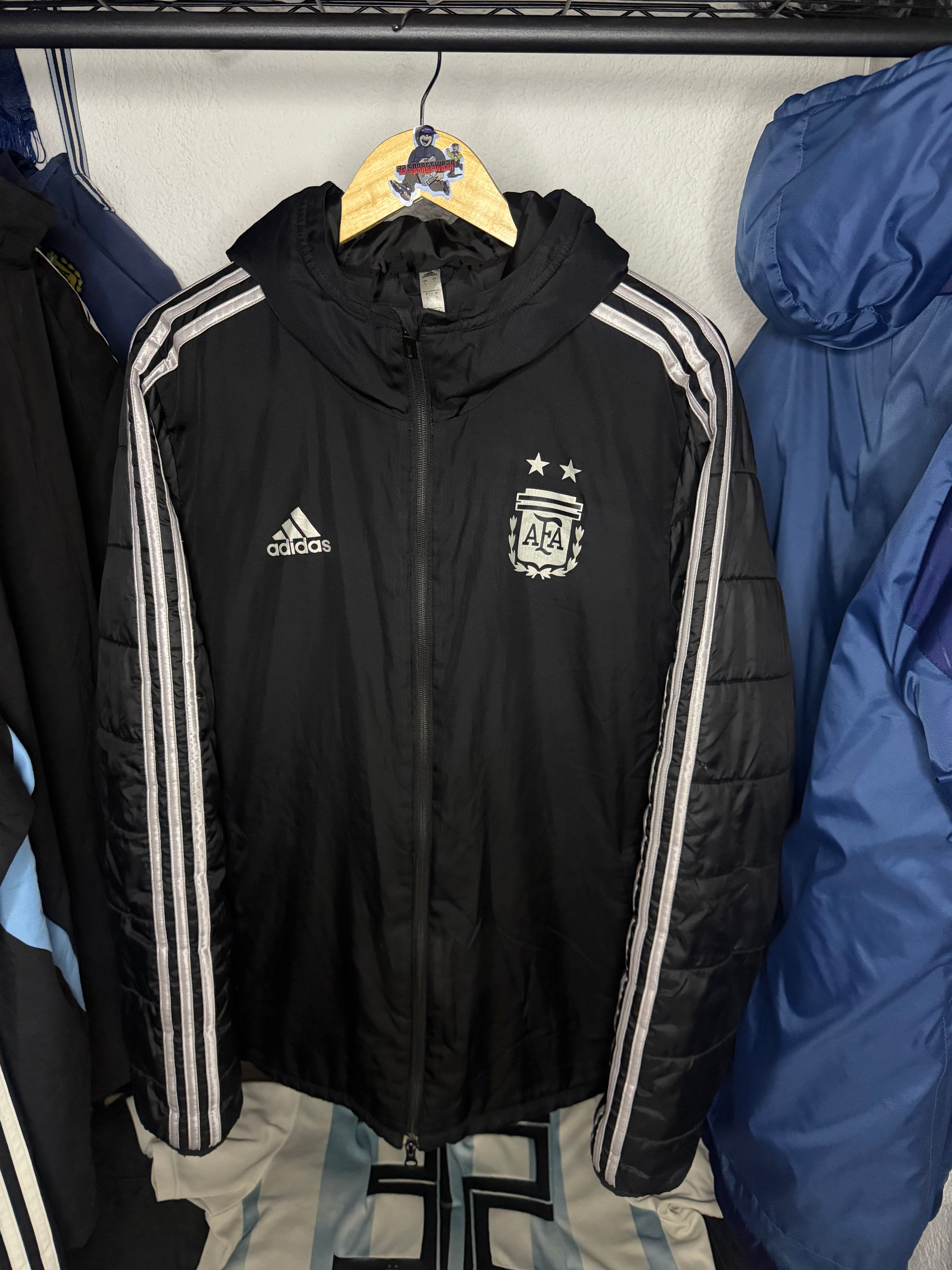 Camperon deportivo Adidas Argentina 2020 (L)