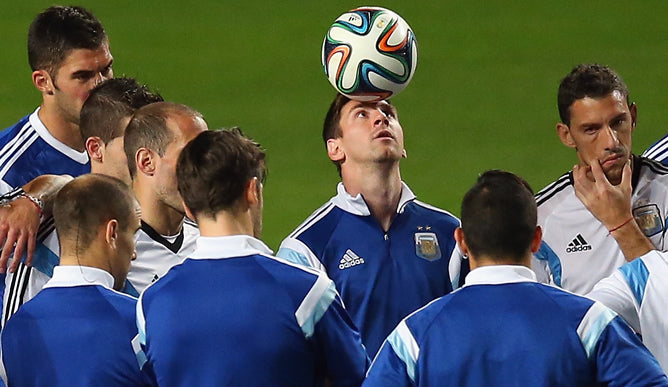 Buzo Adidas entrenamiento Argentina 2014 (M)