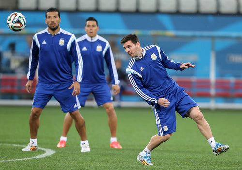 Buzo Adidas entrenamiento Argentina 2014 (M)
